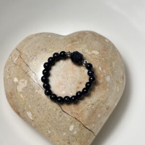 Wunderbarer Ring aus Onyx steinen.